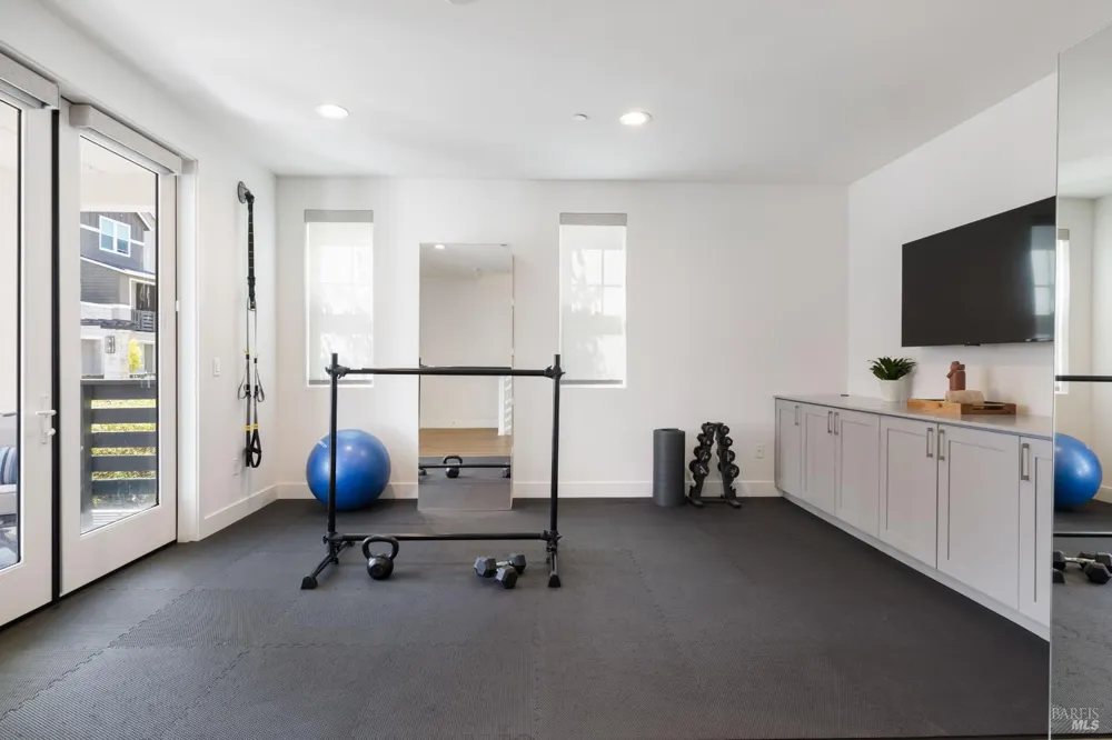 273 Gambrel Circle Santa Rosa, CA 95403