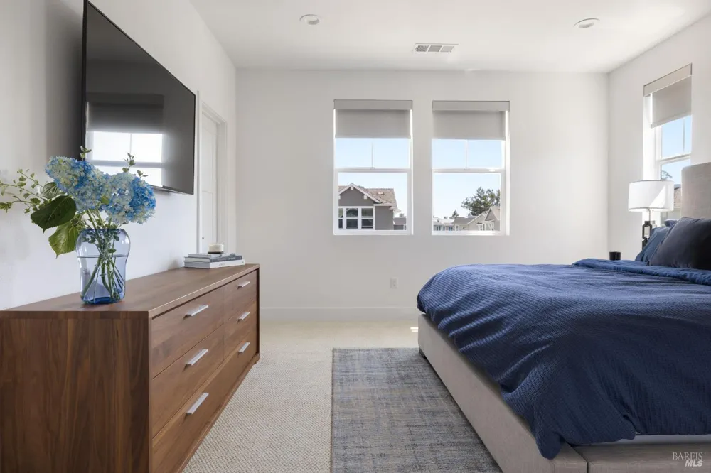 273 Gambrel Circle Santa Rosa, CA 95403