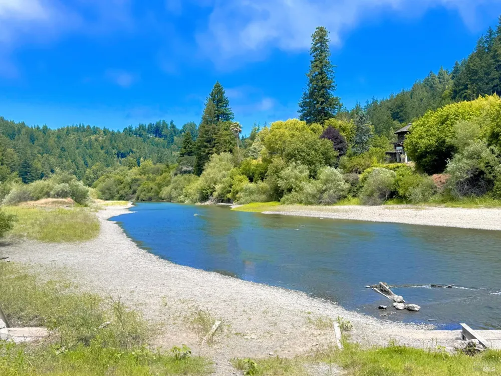 18475 Old Monte Rio Road Guerneville, CA 95446