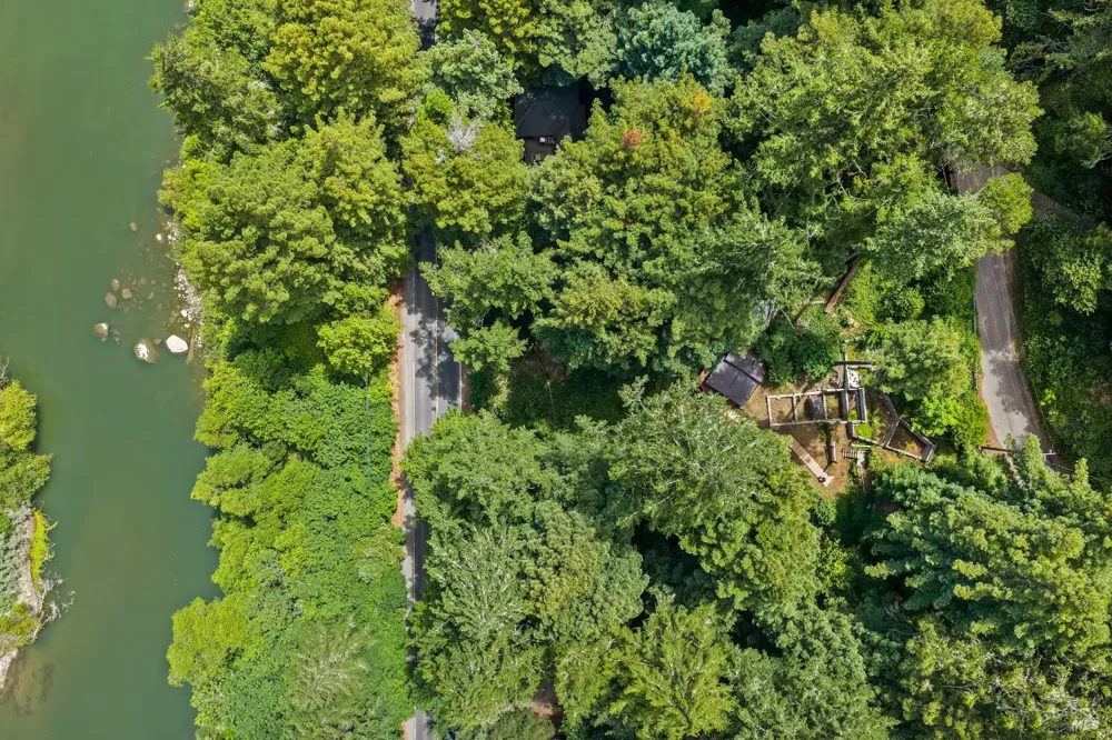 18475 Old Monte Rio Road Guerneville, CA 95446