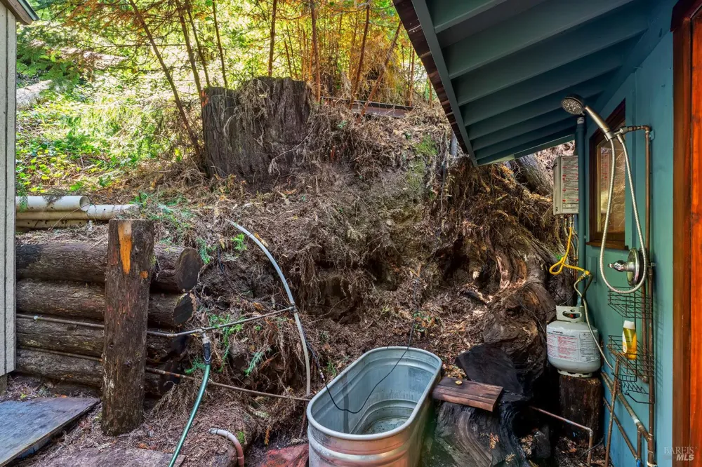 18475 Old Monte Rio Road Guerneville, CA 95446