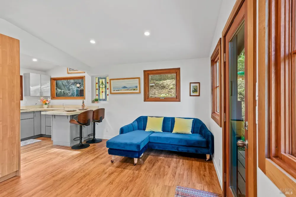 18475 Old Monte Rio Road Guerneville, CA 95446