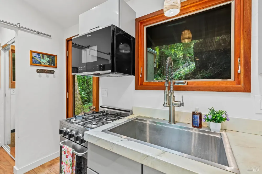18475 Old Monte Rio Road Guerneville, CA 95446