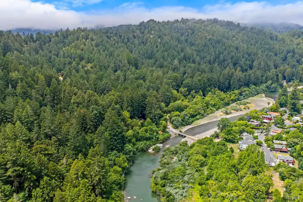 18475 Old Monte Rio Road Guerneville, CA 95446