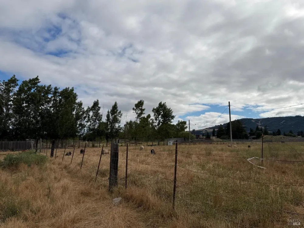 195 Millbrae Avenue Santa Rosa, CA 95407