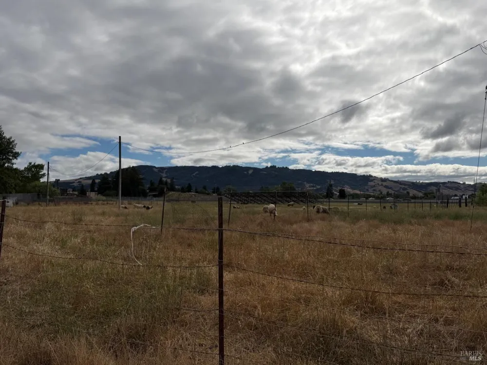 195 Millbrae Avenue Santa Rosa, CA 95407
