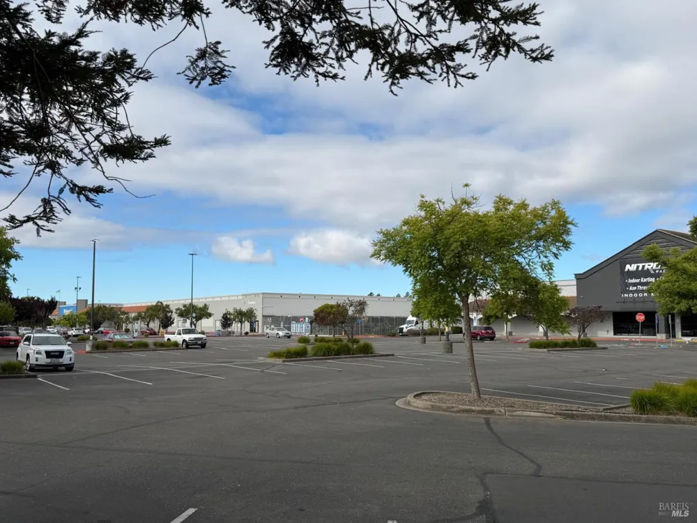 195 Millbrae Avenue Santa Rosa, CA 95407