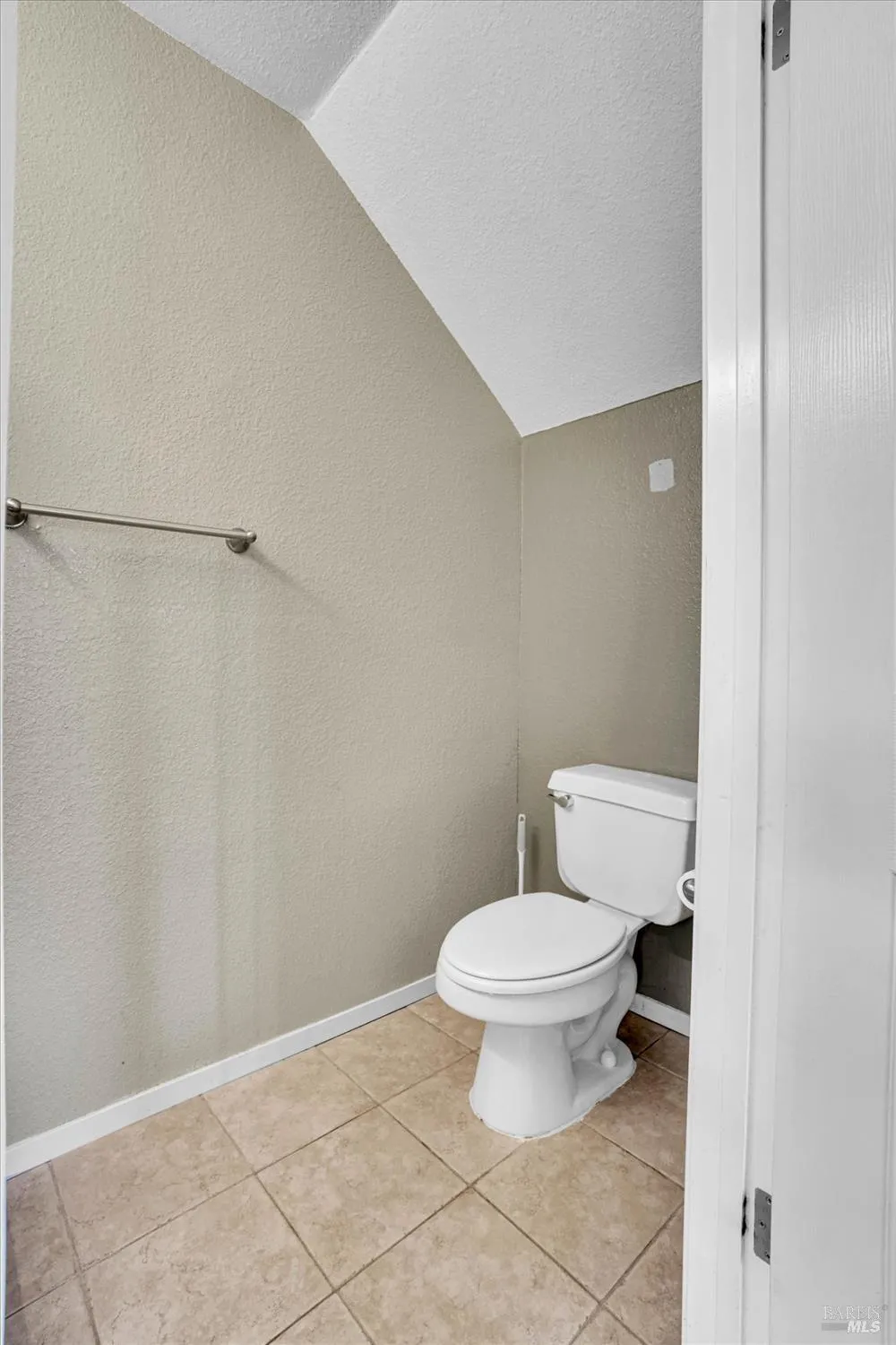 1152 Pear Tree Lane Napa, CA 94558