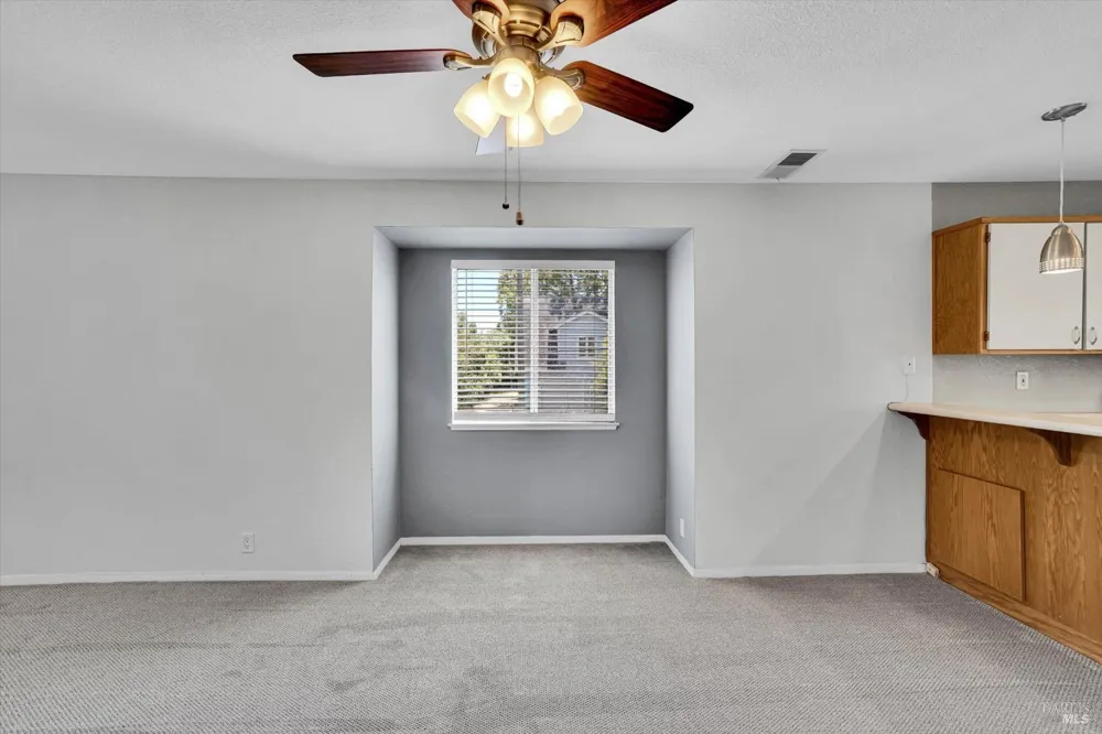 1152 Pear Tree Lane Napa, CA 94558