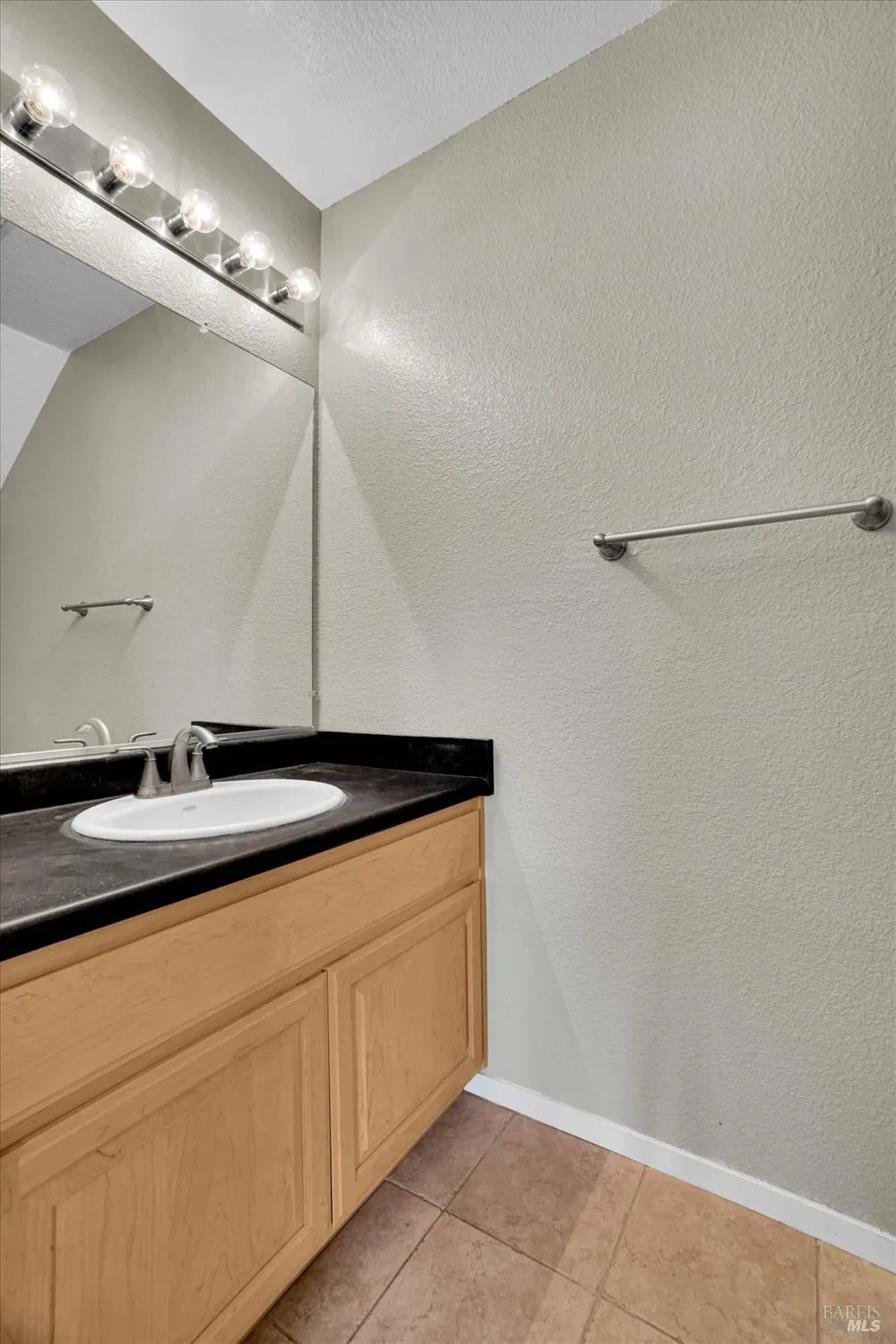 1152 Pear Tree Lane Napa, CA 94558
