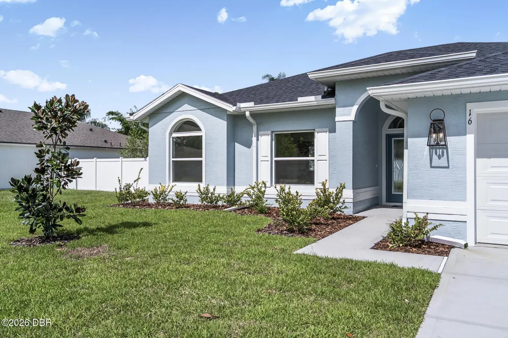 16 Evansville Lane Palm Coast, FL 32164