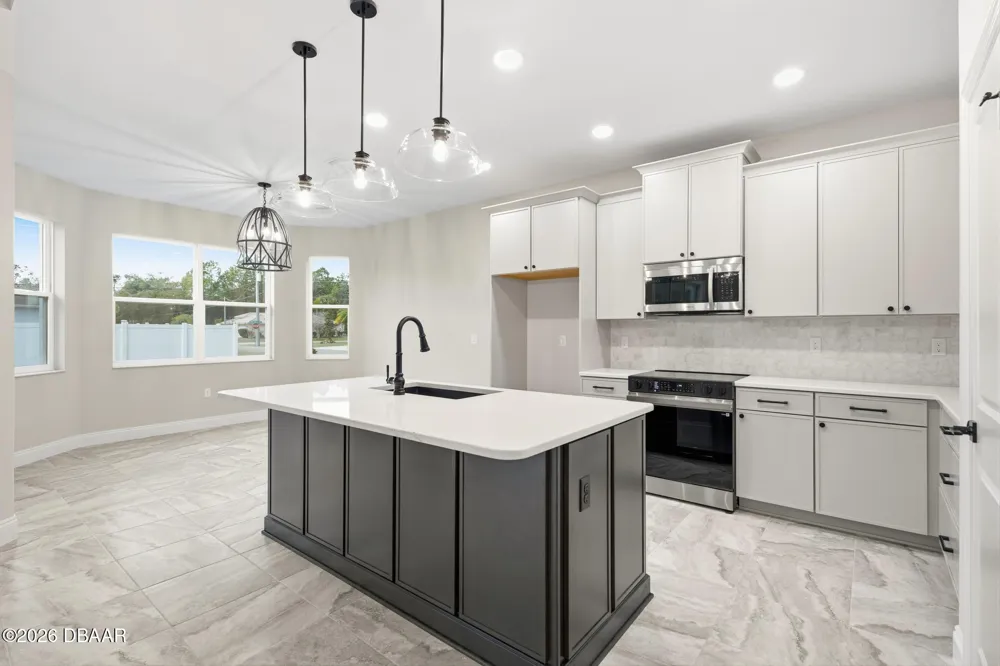 33 Cimmaron Drive Palm Coast, FL 32137
