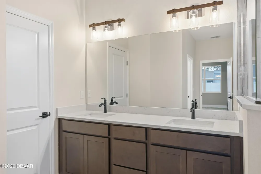 10 Persimmon Drive Palm Coast, FL 32164