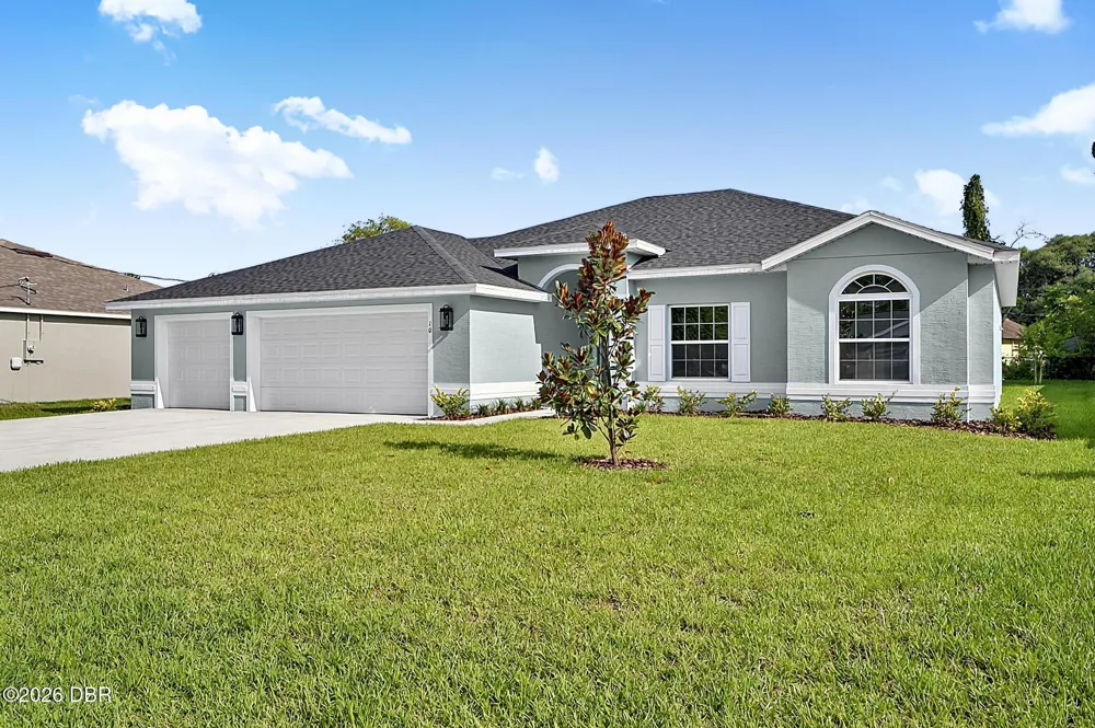 10 Persimmon Drive Palm Coast, FL 32164