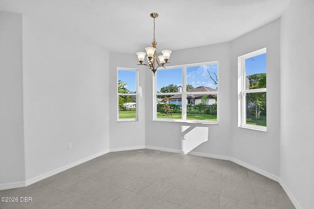 10 Persimmon Drive Palm Coast, FL 32164