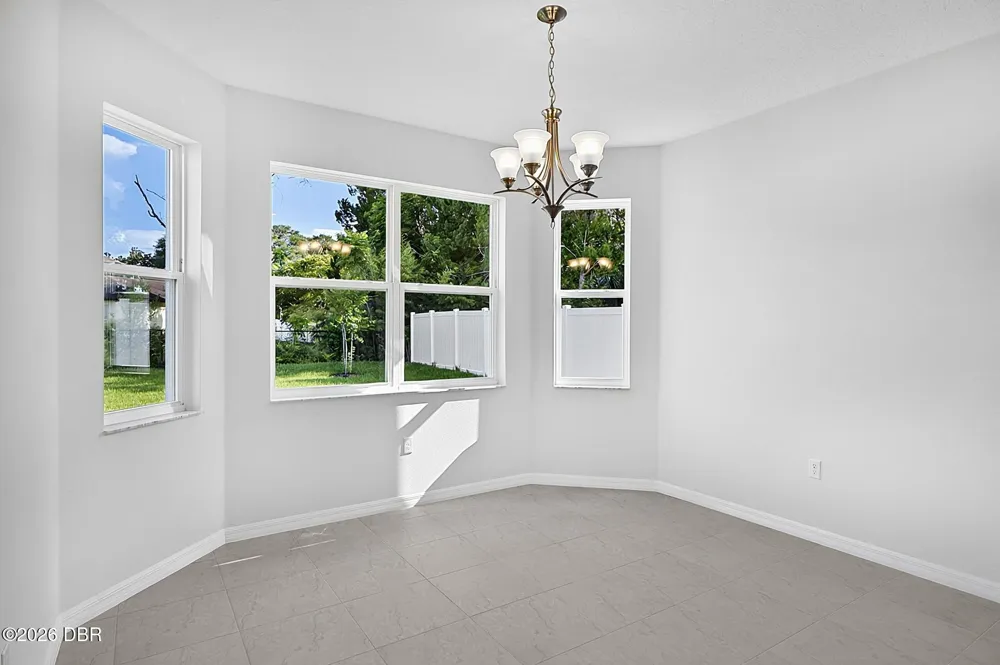 10 Persimmon Drive Palm Coast, FL 32164