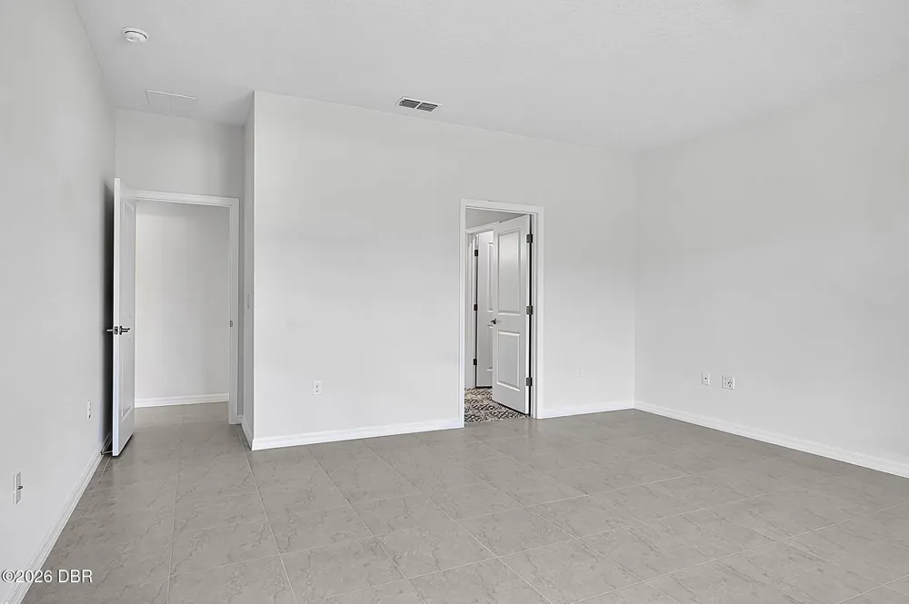 10 Persimmon Drive Palm Coast, FL 32164
