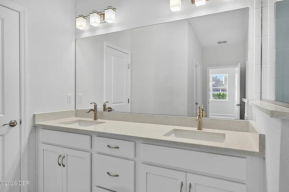 10 Persimmon Drive Palm Coast, FL 32164