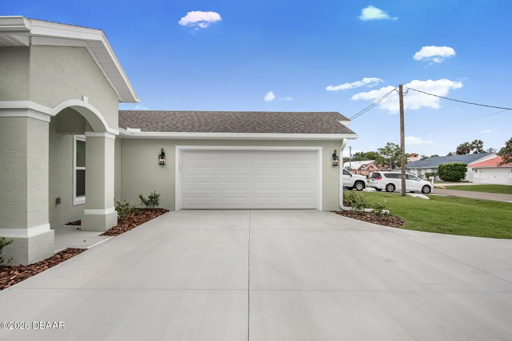 72 Edith Pope Drive Palm Coast, FL 32164