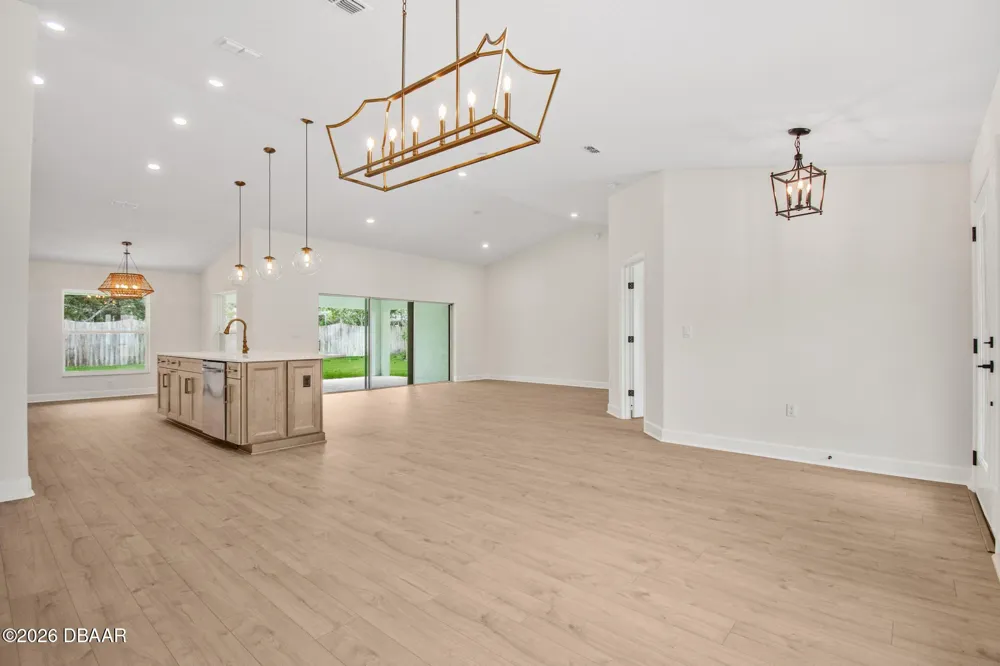 72 Edith Pope Drive Palm Coast, FL 32164