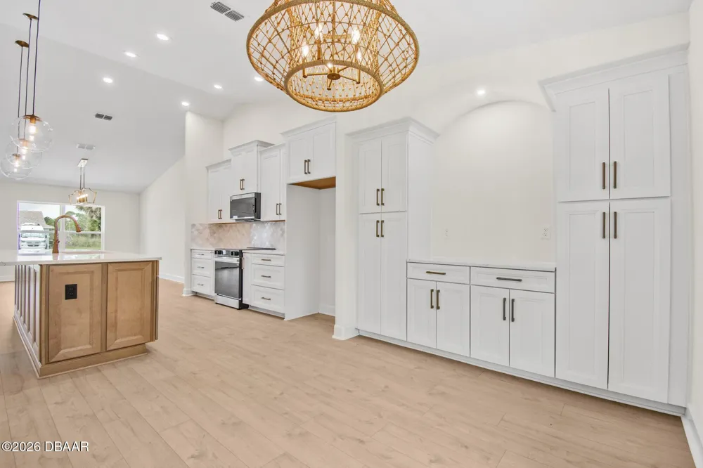 72 Edith Pope Drive Palm Coast, FL 32164