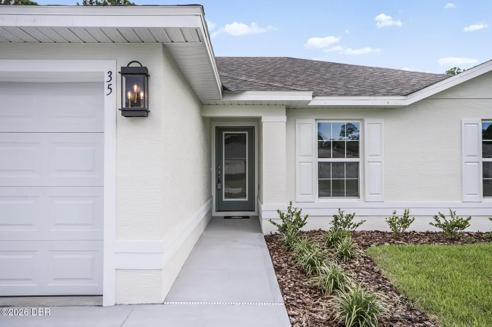 35 Palm Leaf Lane Palm Coast, FL 32164