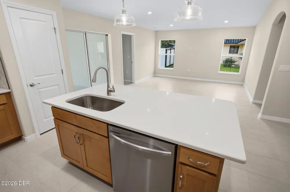 35 Palm Leaf Lane Palm Coast, FL 32164