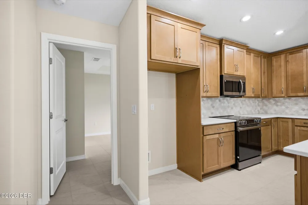 35 Palm Leaf Lane Palm Coast, FL 32164