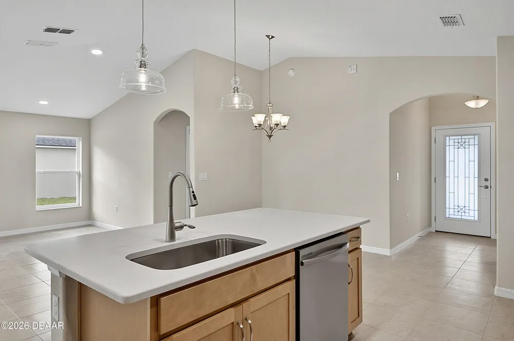 17 Lleberry Path Palm Coast, FL 32164