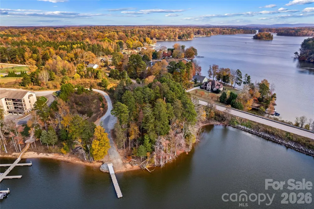 2005 Marina Pointe Road Salisbury, NC 28146