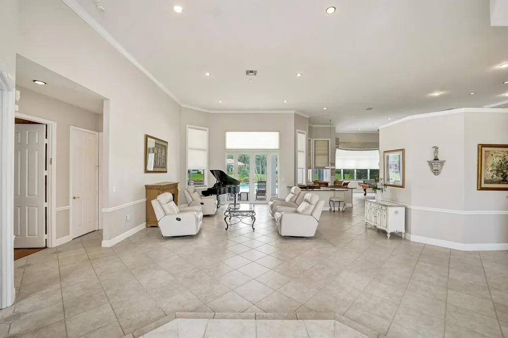 13027 SW 41st Street Davie, FL 33330