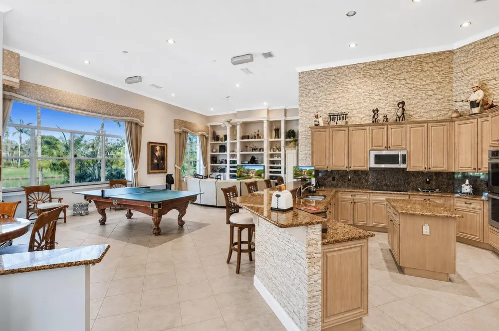13027 SW 41st Street Davie, FL 33330