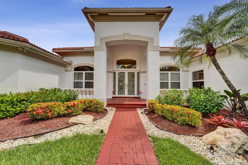 13027 SW 41st Street Davie, FL 33330