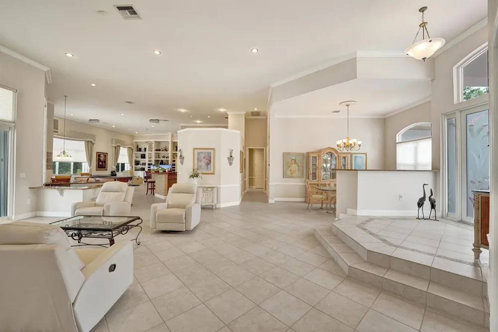 13027 SW 41st Street Davie, FL 33330