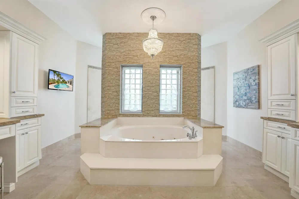 13027 SW 41st Street Davie, FL 33330