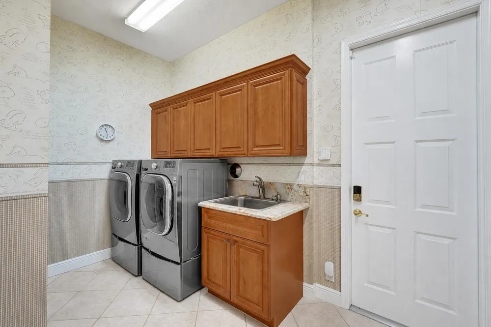 13027 SW 41st Street Davie, FL 33330