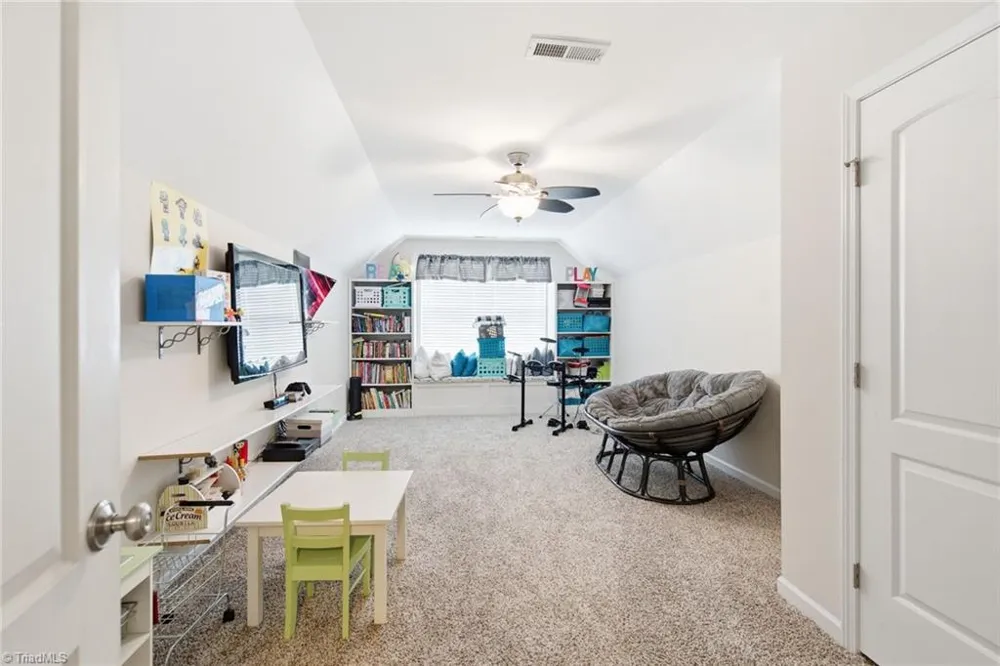 2311 Primrose Court Elon, NC 27244