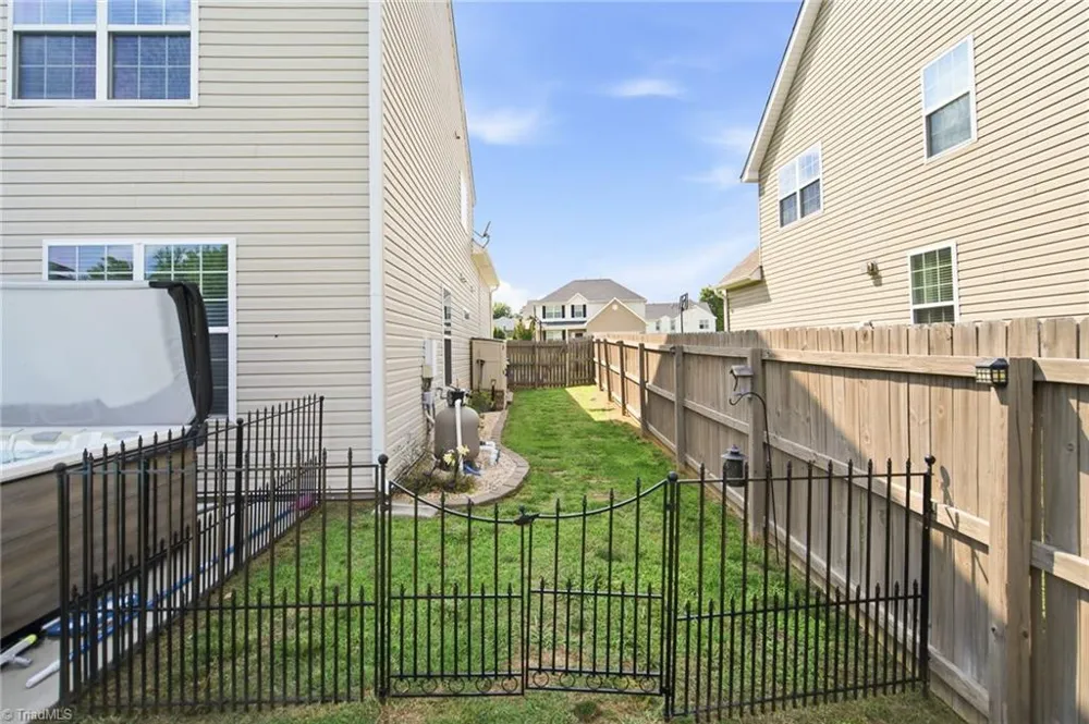 2311 Primrose Court Elon, NC 27244