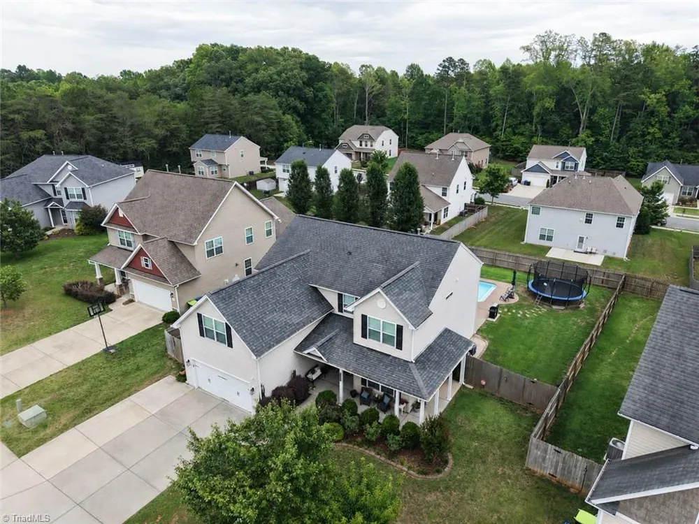 2311 Primrose Court Elon, NC 27244