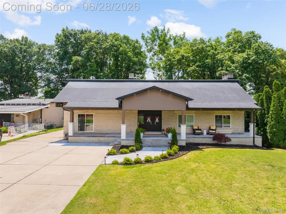 44429 Harmony Lane Van Buren Charter Township, MI 48111