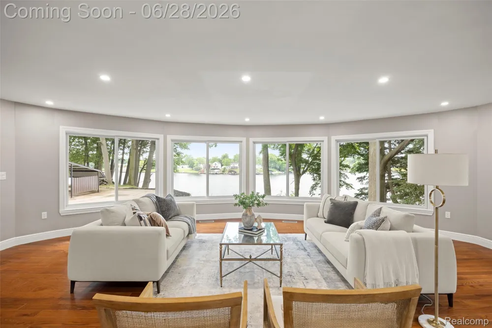 44429 Harmony Lane Van Buren Charter Township, MI 48111