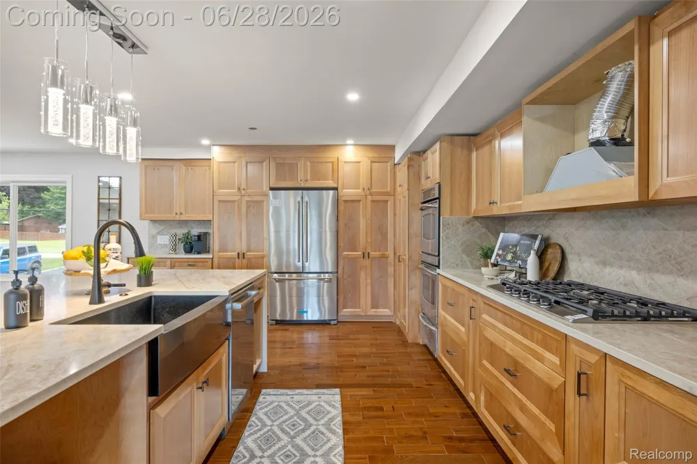 44429 Harmony Lane Van Buren Charter Township, MI 48111
