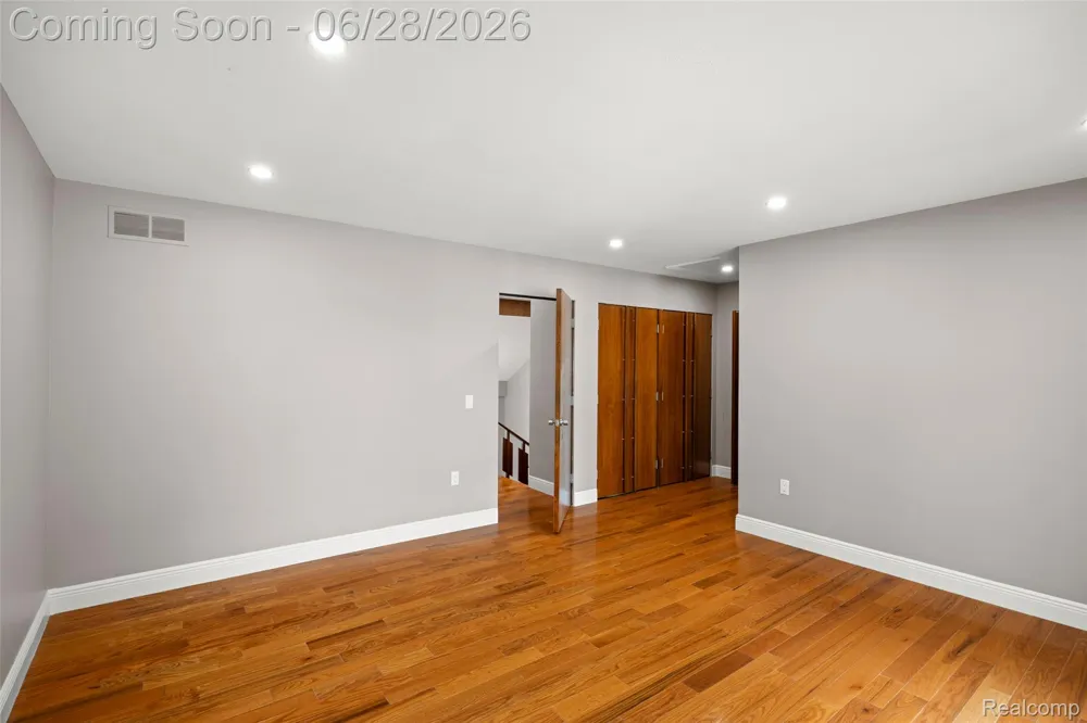 44429 Harmony Lane Van Buren Charter Township, MI 48111