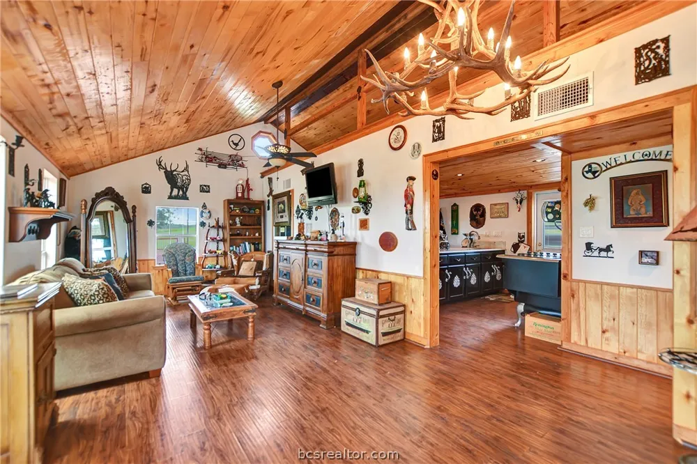 849 COUNTY ROAD 331A ROAD Milano, TX 76556