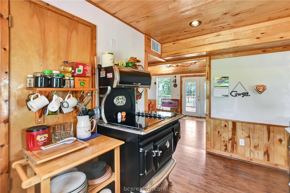849 COUNTY ROAD 331A ROAD Milano, TX 76556