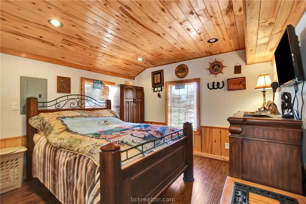 849 COUNTY ROAD 331A ROAD Milano, TX 76556