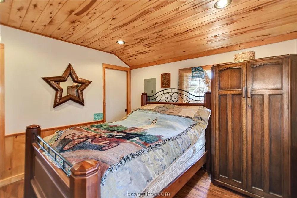 849 COUNTY ROAD 331A ROAD Milano, TX 76556
