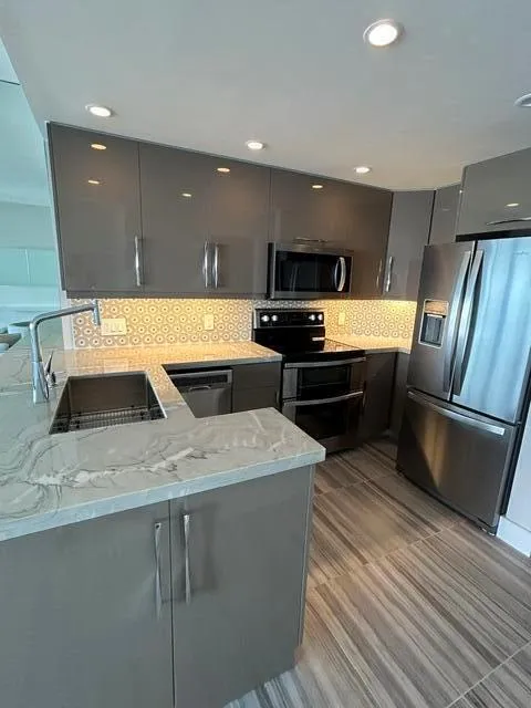 4050 Ocean Drive #1006 Lauderdale By The Sea, FL 33308