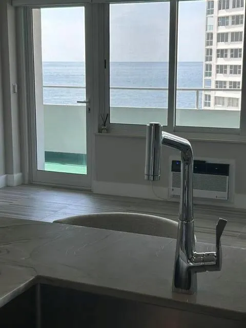 4050 Ocean Drive #1006 Lauderdale By The Sea, FL 33308