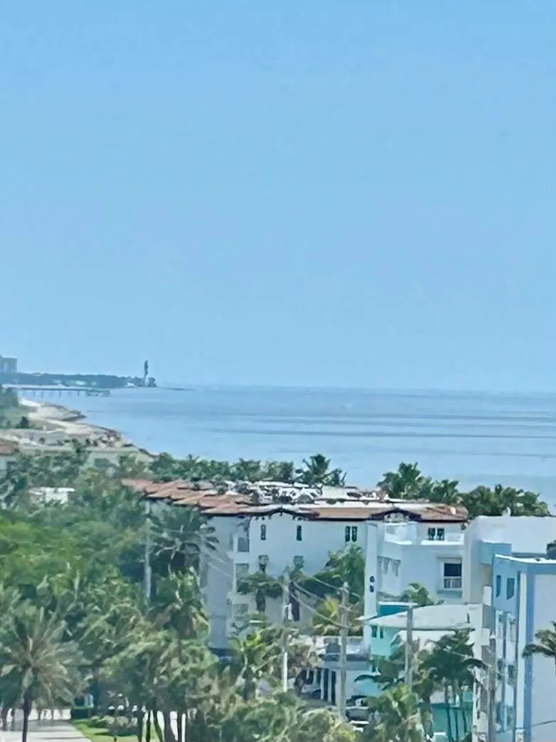 4050 Ocean Drive #1006 Lauderdale By The Sea, FL 33308